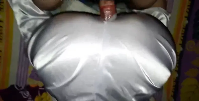 Cô gái việt mông to chịch cực phê